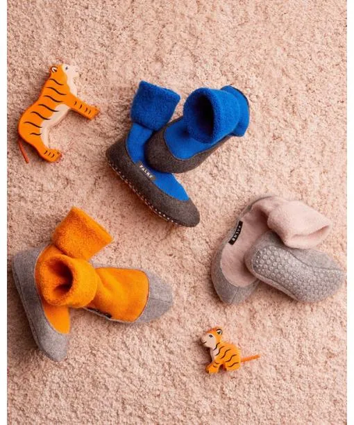 Babies and Kids Cosyshoe Teens Kids Slippers Gloss FALKE House Socks
