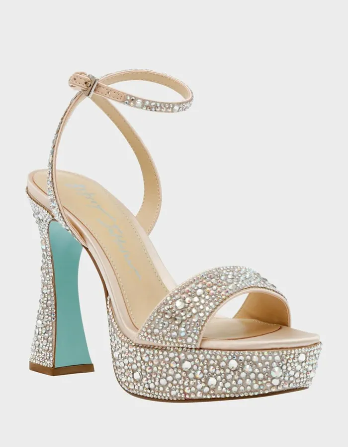Betsey Johnson Women SBBETH CHAMPAGNE Champagne
