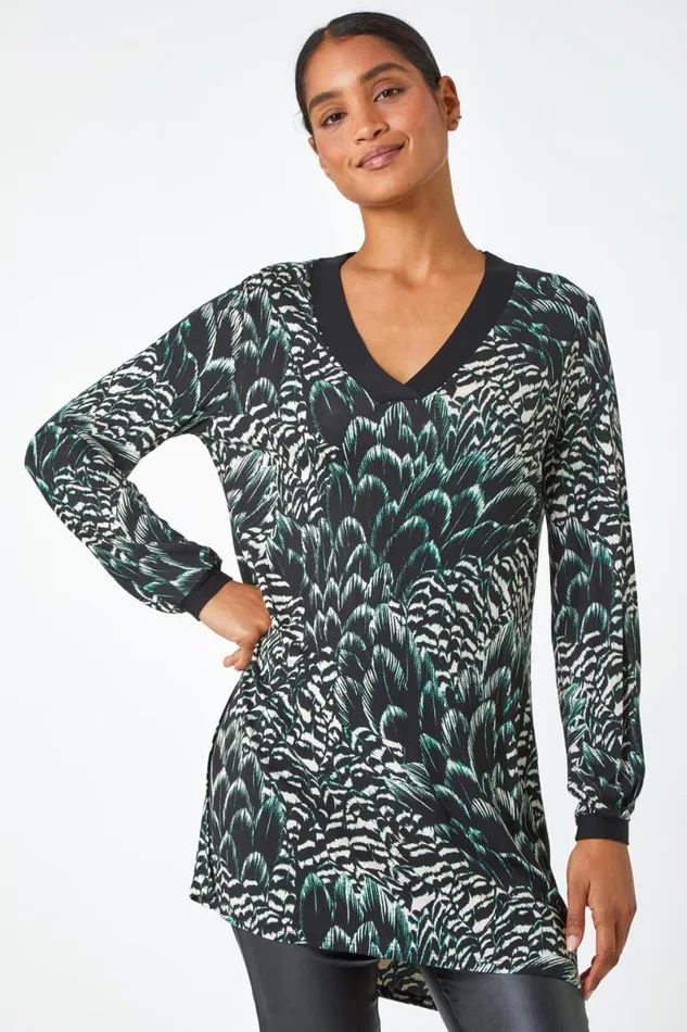 Black Abstract Stretch Jersey VNeck Tunic Top Women Roman Tops