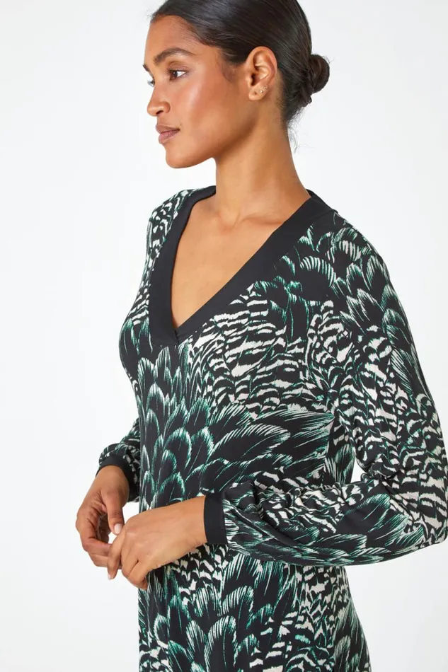 Black Abstract Stretch Jersey VNeck Tunic Top Women Roman Tops