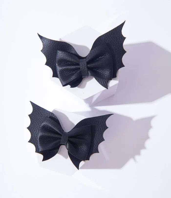 Black Bat Bow Mini Hair Clips Set AccessoriesHalloween Unique Vintage Accessories