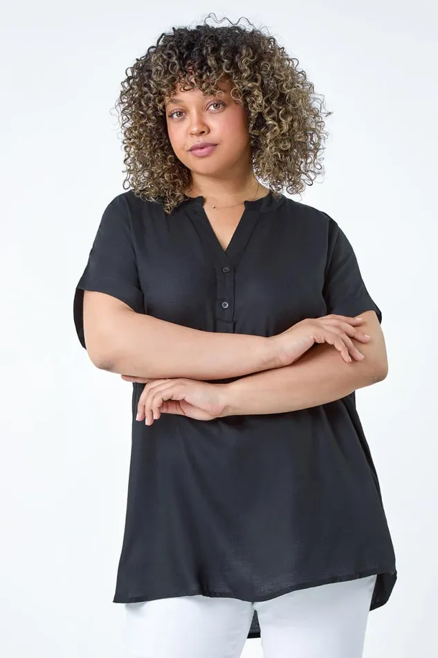 Black Curve Plain Longline VNeck Top Women Roman Tops