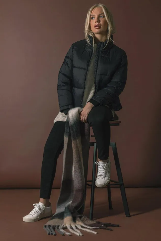 Black Petite Padded Puffer Coat Women Roman Coats