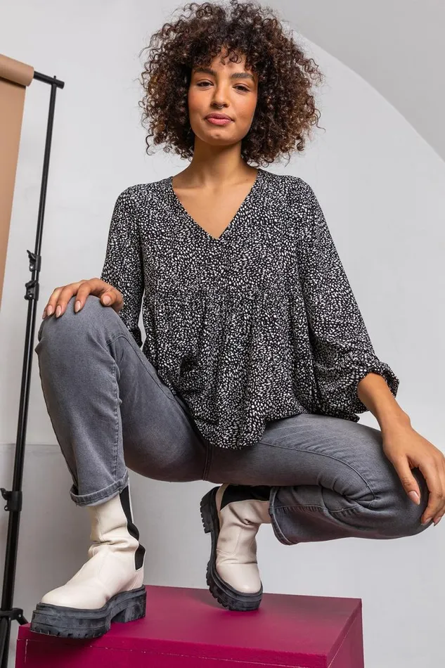 Black Spot Print V Neck Tiered Top Women Roman Tops