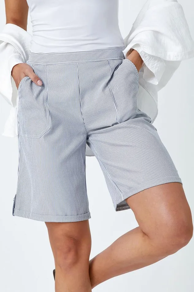 Blue Striped Turn Up Elastic Waist Shorts Women Roman Trousers