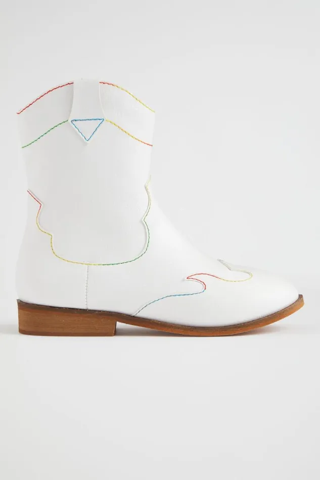 Boots Girl Seed Heritage Rainbow Stitch Cowboy White
