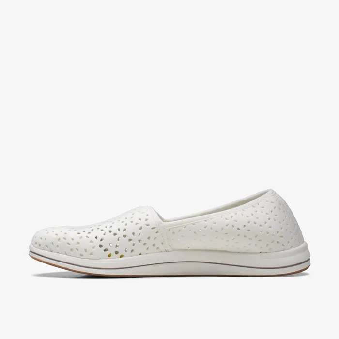 Breeze Emily White Women Clarks Flats