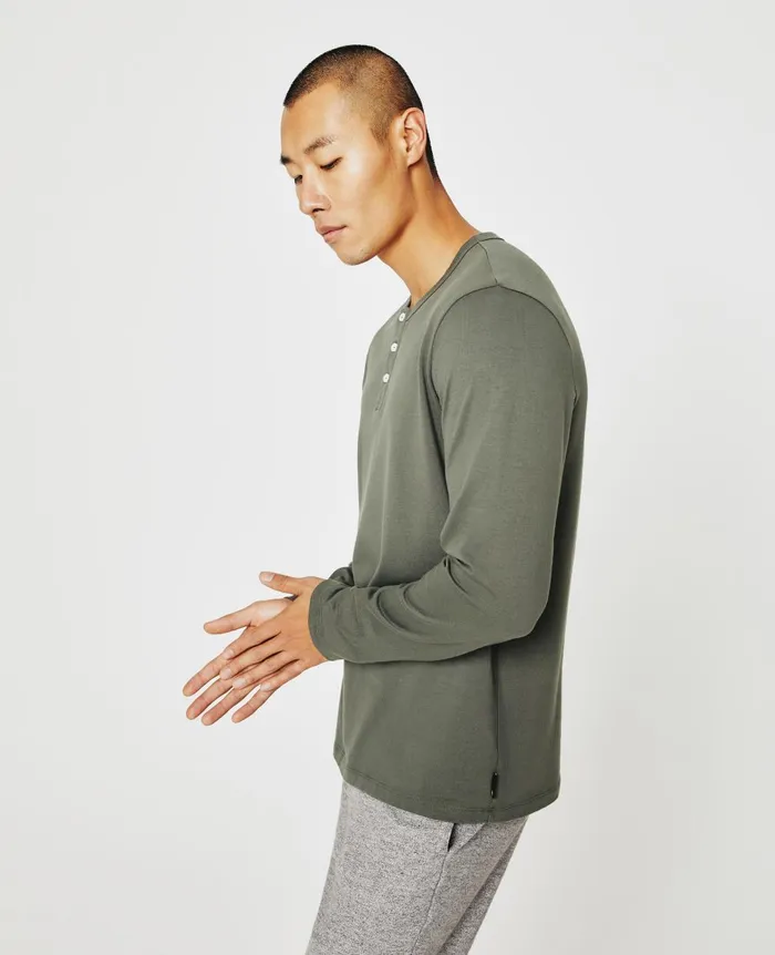 Bryce Long Sleeve Henley Hunter Sage Men AG Jeans Tees Bryce Long Sleeve Henley Hunter Sage Men AG Jeans Tees