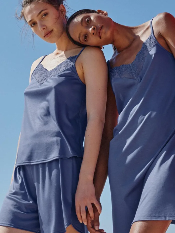 CALIDA Show All Women Nightdress With Spaghetti Straps Length 85cm Marine Water Blue