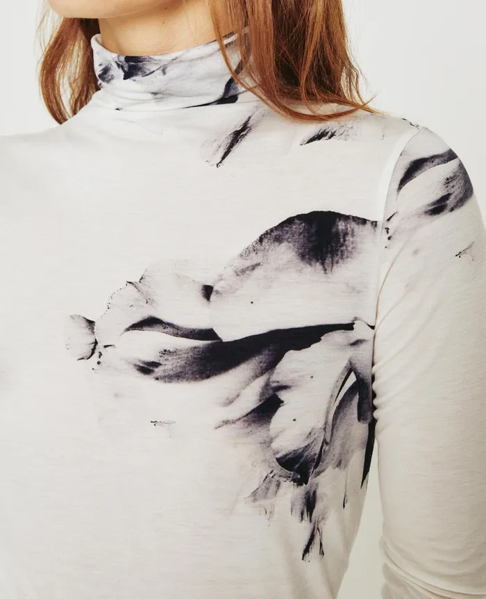 Chels Turtleneck Will Garden White Multi Women AG Jeans Tops and Shirts Chels Turtleneck Will Garden White Multi Women AG Jeans Tops and Shirts