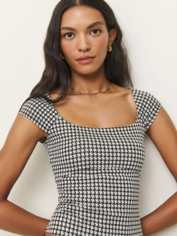 Clothing The Reformation Isadora Knit Top Black And White Houndstooth