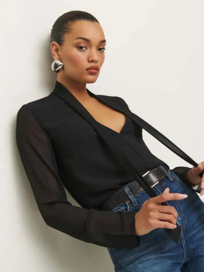 Clothing The Reformation Junia Top Black