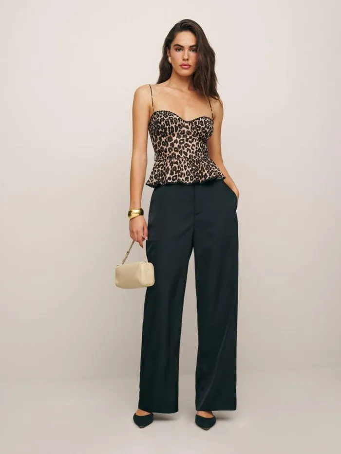 Clothing The Reformation Peppi Top Leo