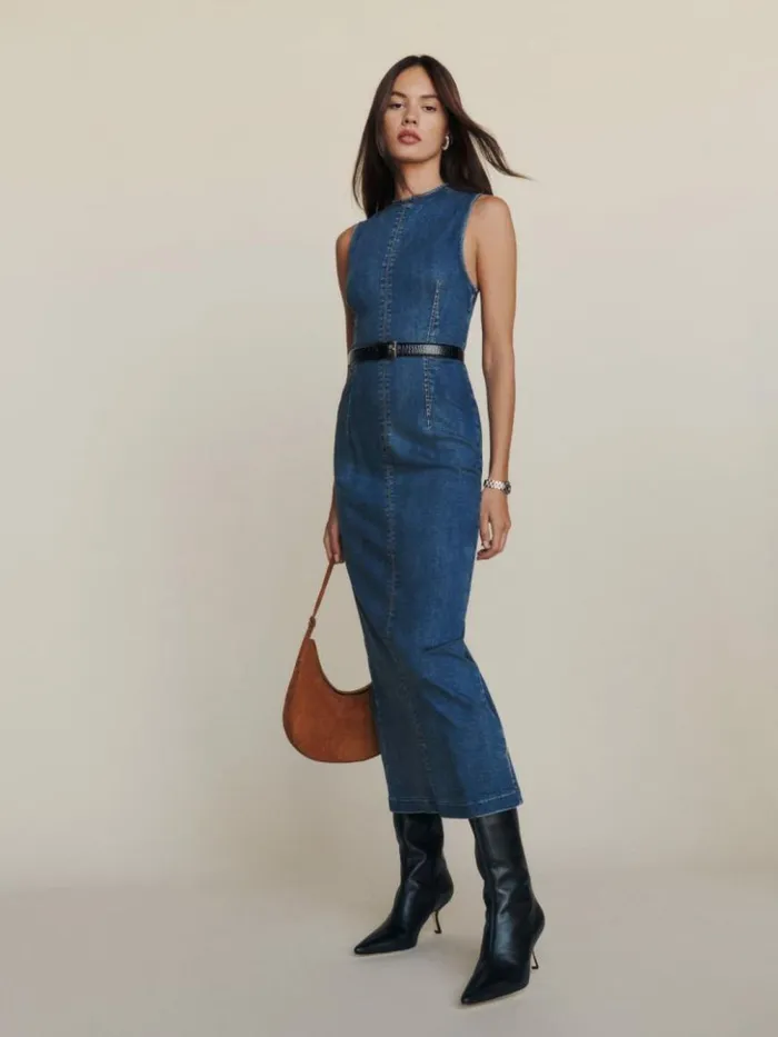Clothing The Reformation Petites Kendi Denim Midi Dress Bleu