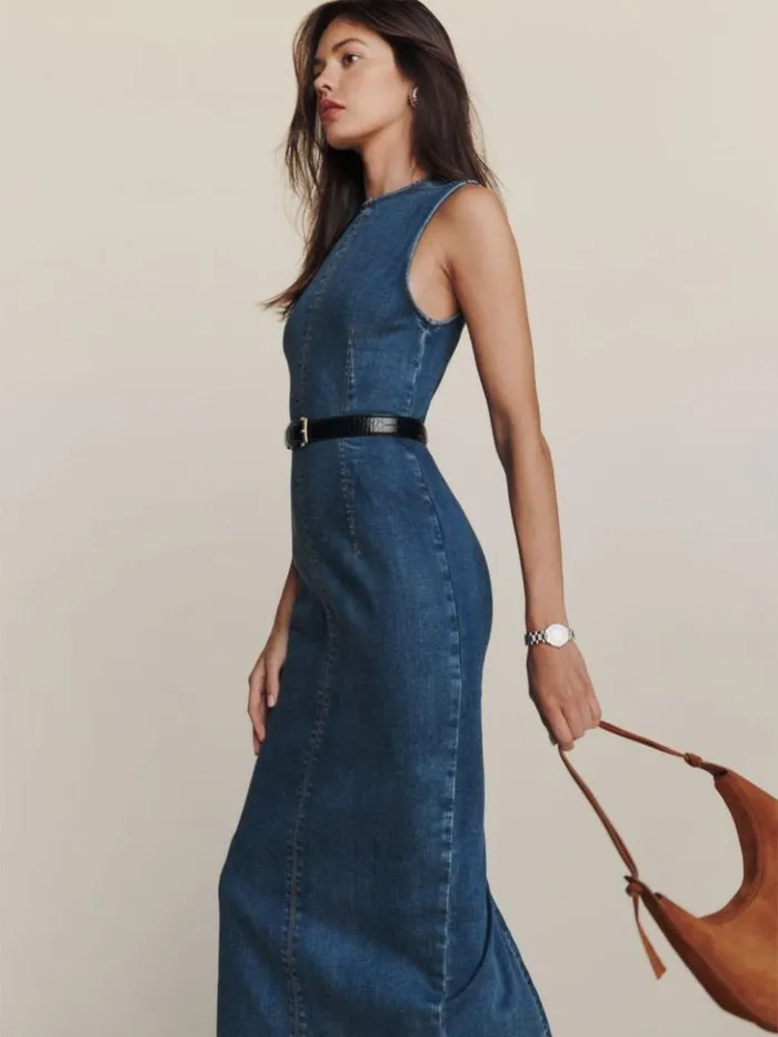 Clothing The Reformation Petites Kendi Denim Midi Dress Bleu
