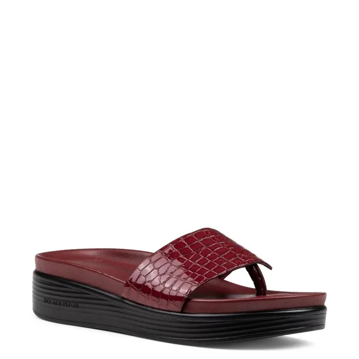 Donald Pliner Casual FIFI Cranberry 8211 Women Donald Pliner Casual FIFI Cranberry 8211 Women