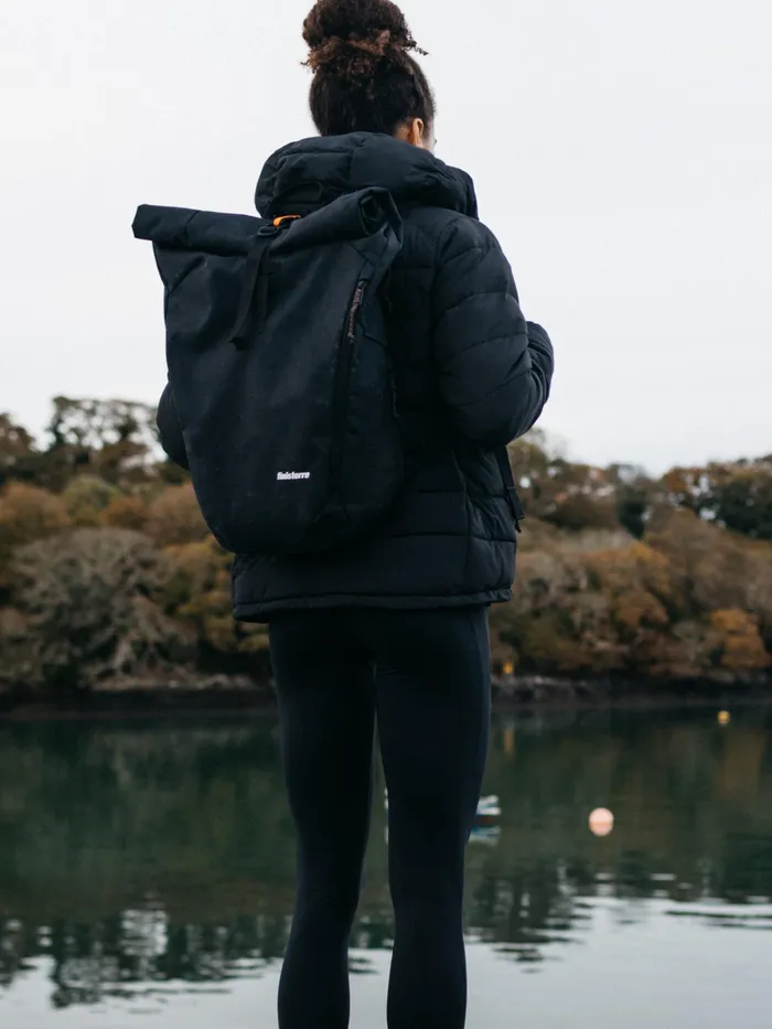 Finisterre Bags MenWomen Nautilus 23L Backpack Black