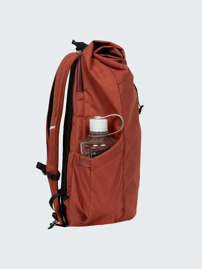 Finisterre Bags MenWomen Nautilus 23L Backpack Dark Rosewood