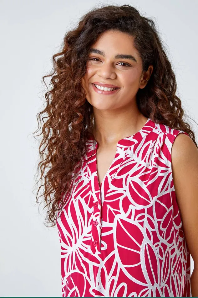 Fuchsia Sleeveless VNeck Linear Print Stretch Top Women Roman Tops