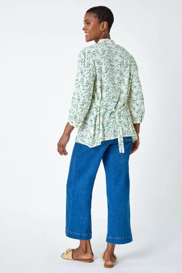 Green Floral Crinkle VNeck Pintuck Top Women Roman Tops