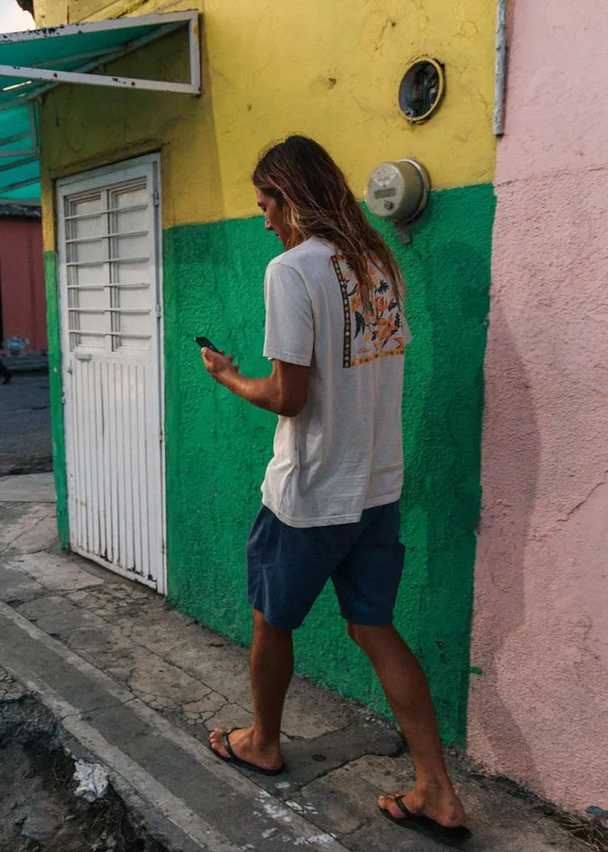 Hibiscus Haze Organic Tee Bone Men Vissla Tees