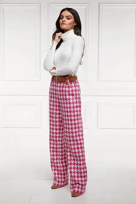 Holland Cooper High Waisted Straight Trouser Hot Pink Large Scale Houndstooth Women Tailoring Holland Cooper High Waisted Straight Trouser Hot Pink Large Scale Houndstooth Women Tailoring
