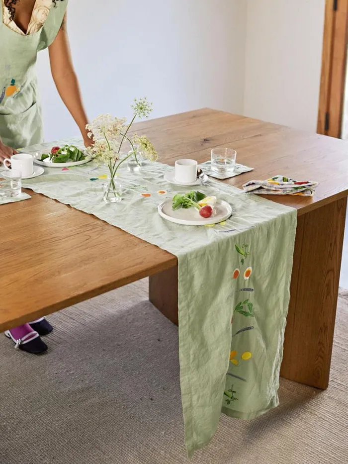 Home Shop Lisa Says Gah Linen Table Runner Home Shop Lisa Says Gah Linen Table Runner