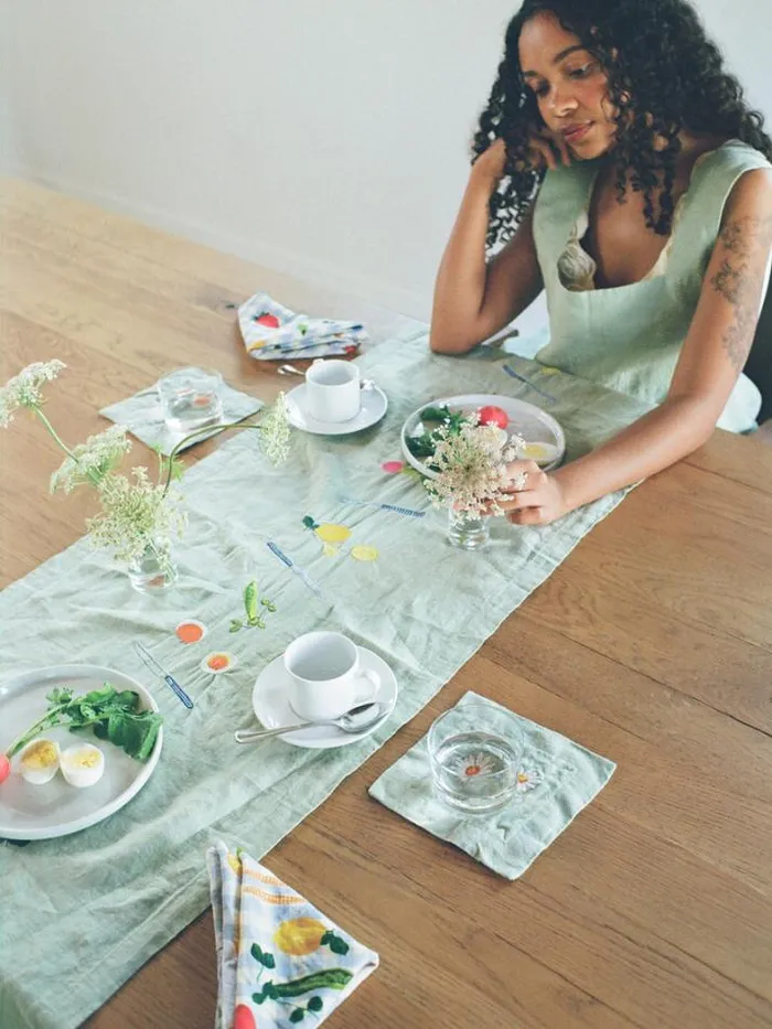 Home Shop Lisa Says Gah Linen Table Runner Home Shop Lisa Says Gah Linen Table Runner