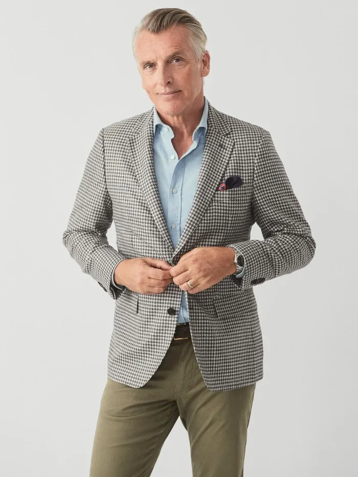 JMcLaughlin Suffolk Wool and Silk Sport Coat In Houndstooth Whitegrey Men Jackets and Outerwear