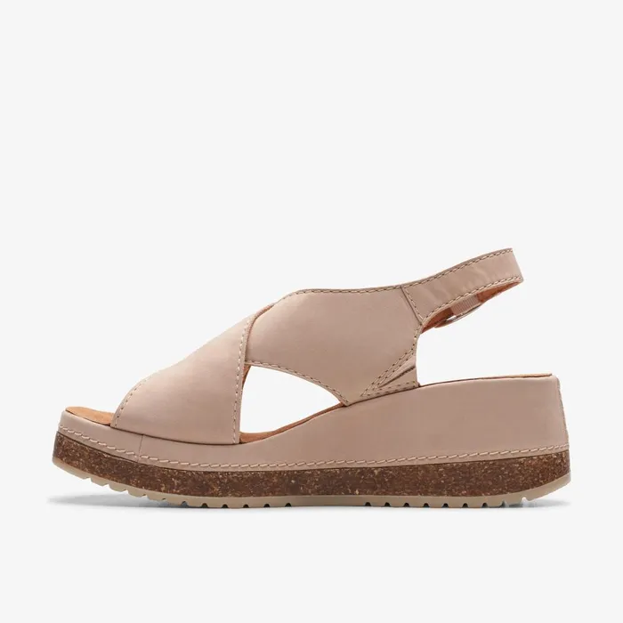 Kassanda Step Sand Nubuck Women Clarks Sandals and Flip Flops