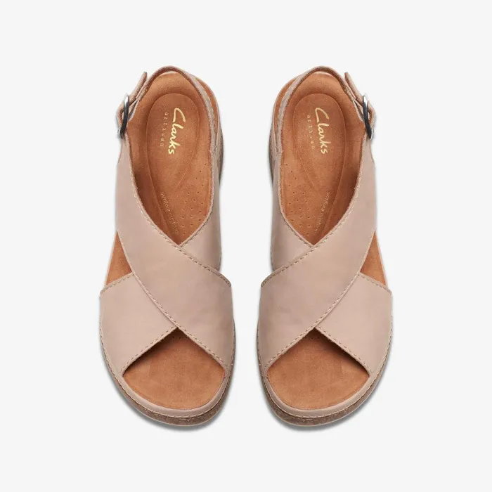Kassanda Step Sand Nubuck Women Clarks Sandals and Flip Flops