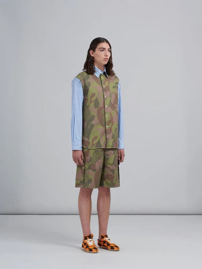 Marni Cargo Bermuda In 50s Camo Print Chin Dusty Olive Mens Trousers Marni Cargo Bermuda In 50s Camo Print Chin Dusty Olive Mens Trousers