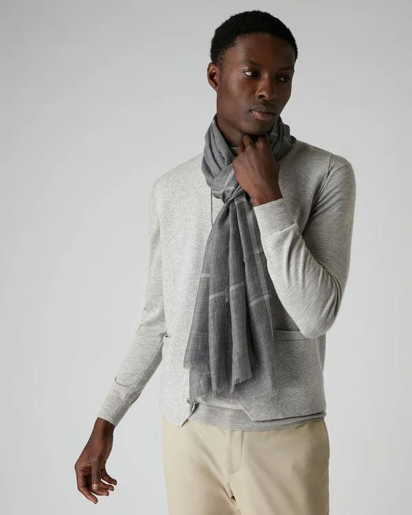Men 007 Fine Gauge Cashmere Checked ScarfIn Mid Grey Mid Grey NPeal Scarves