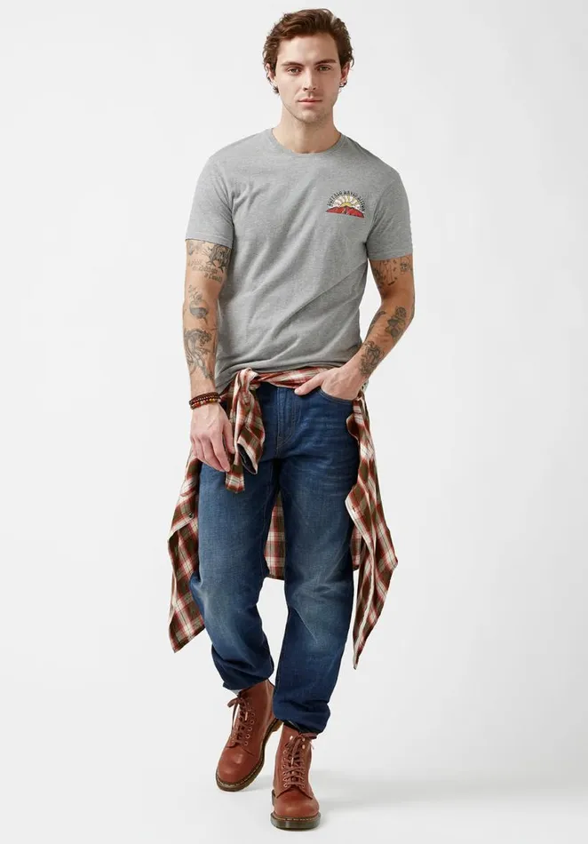 Men Tatins Heather Grey ShortSleeve Mens TShirt Heather Grey Buffalo David Bitton Tops and Tees