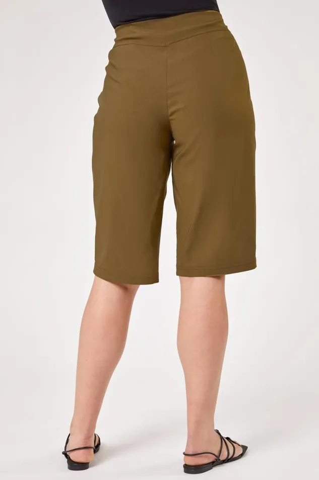 Olive Curve Knee Length Elastic Waist Stretch Shorts Women Roman Coords