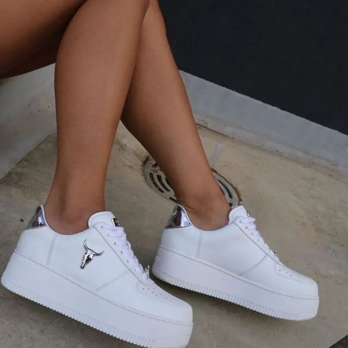 Platform Sneakers Women Windsor Smith RICH WHITE LEATHER SILVER METALLIC SNEAKERS Platform Sneakers Women Windsor Smith RICH WHITE LEATHER SILVER METALLIC SNEAKERS