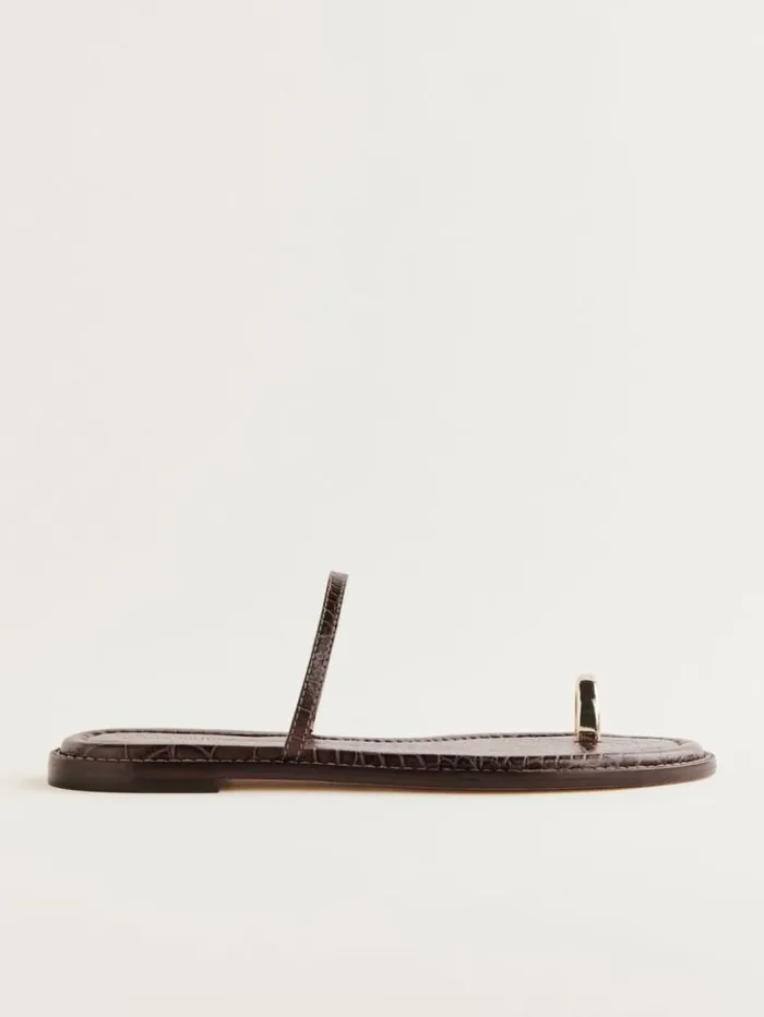 Shoes The Reformation Cassandra Flat Sandal Brown Croceffect