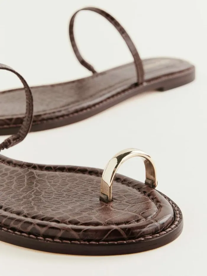 Shoes The Reformation Cassandra Flat Sandal Brown Croceffect