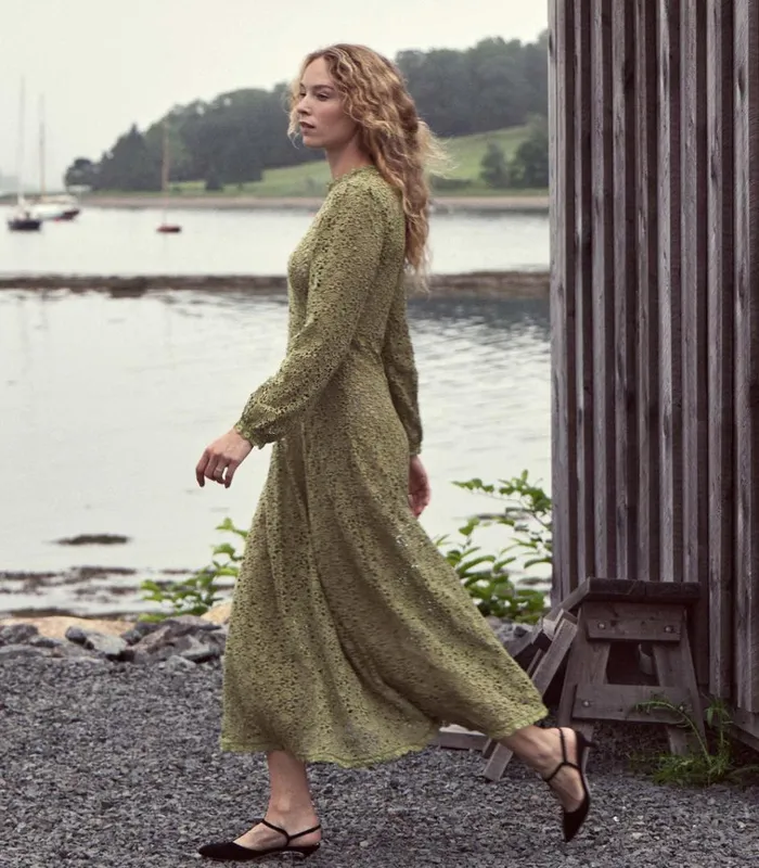 Shop ANGELIQUE DRESS Poire Verte DEN Dresses