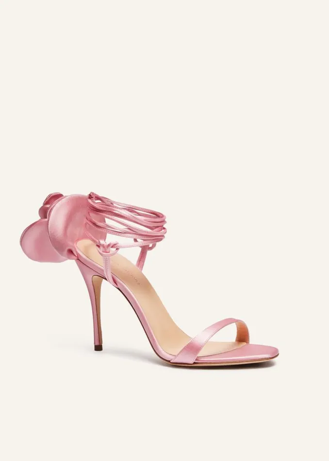 Shop Magda Butrym Shoes Wrap Around Double Flower Sandals In Pink Shop Magda Butrym Shoes Wrap Around Double Flower Sandals In Pink
