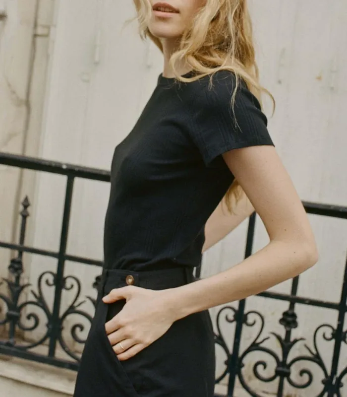 Shop VIVI CASHMERE BLEND TEE Black DEN Tees