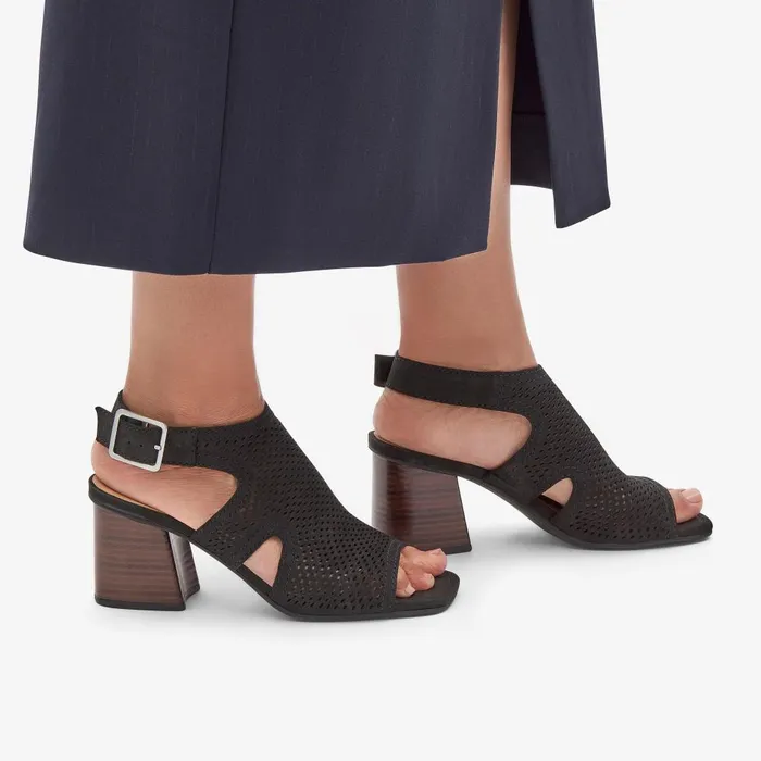Siara 65 Flow Black Nubuck Women Clarks Sandals and Flip Flops