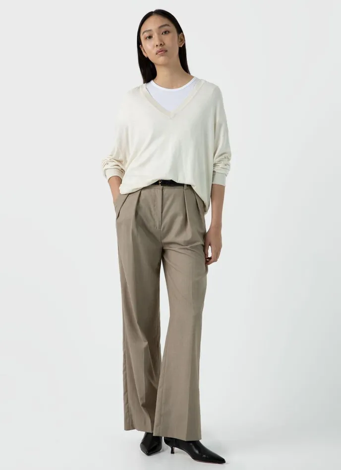 SUNSPEL Knitwear Relaxed Mulberry Silk Vneck Jumper Ecru 8211 Women