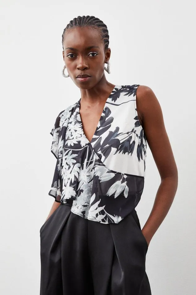 Tops Women Karen Millen Mono Floral Georgette Ruffle Front Woven Blouse Mono