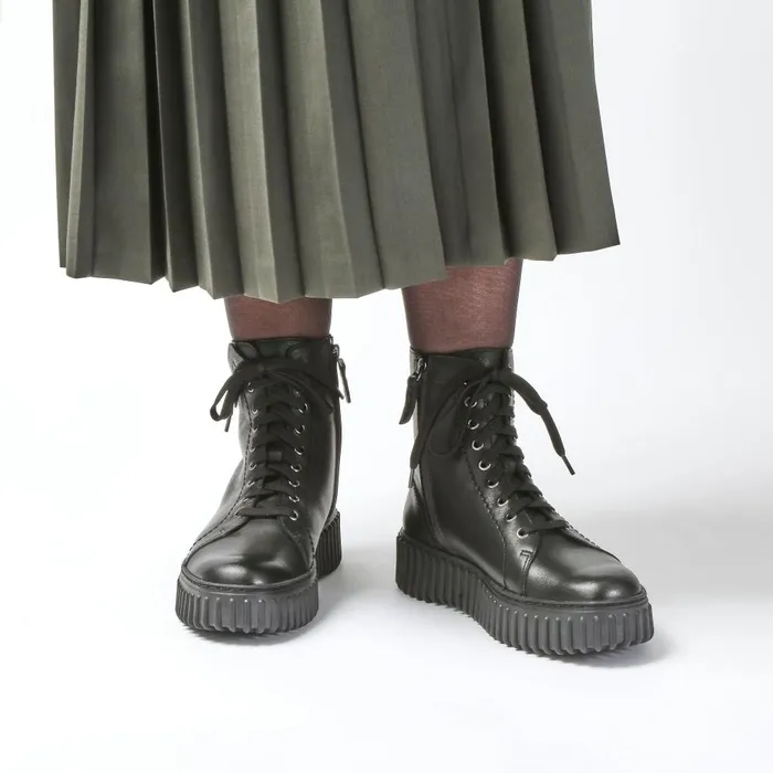 Torhill Rise Black Leather Women Clarks Boots and Booties