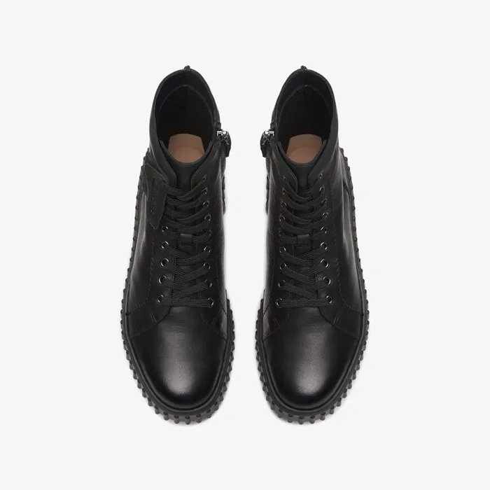 Torhill Rise Black Leather Women Clarks Boots and Booties
