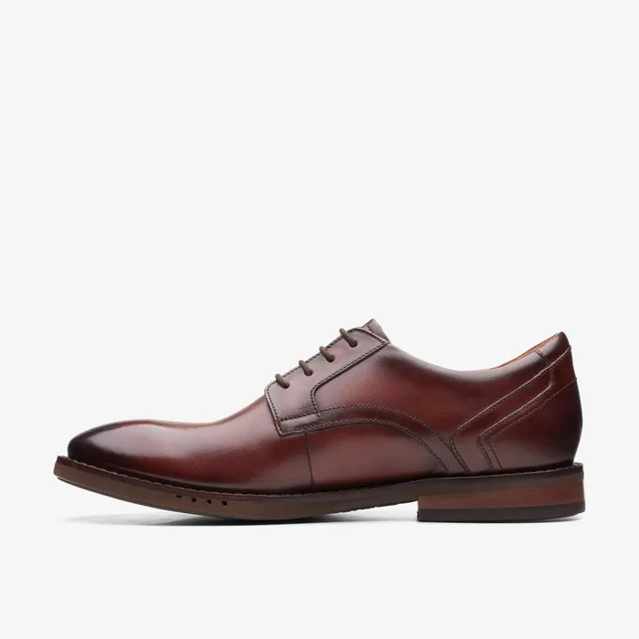 Un Hugh Lace Brown Leather Men Clarks Dress Shoes