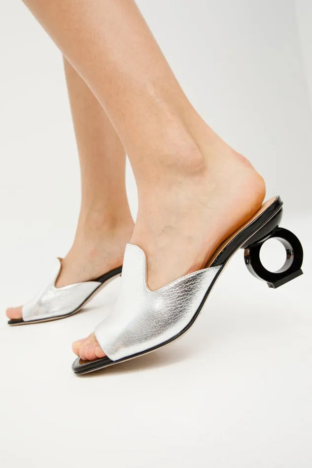 Vinci Leather Sandals The Tory Silver Leather Sandal 8211 Women
