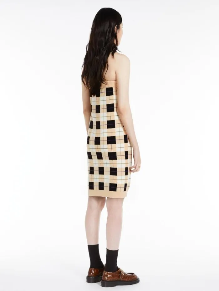 Woman Knit Skirt With Small Pockets Powder Maxmara Skirts Woman Knit Skirt With Small Pockets Powder Maxmara Skirts