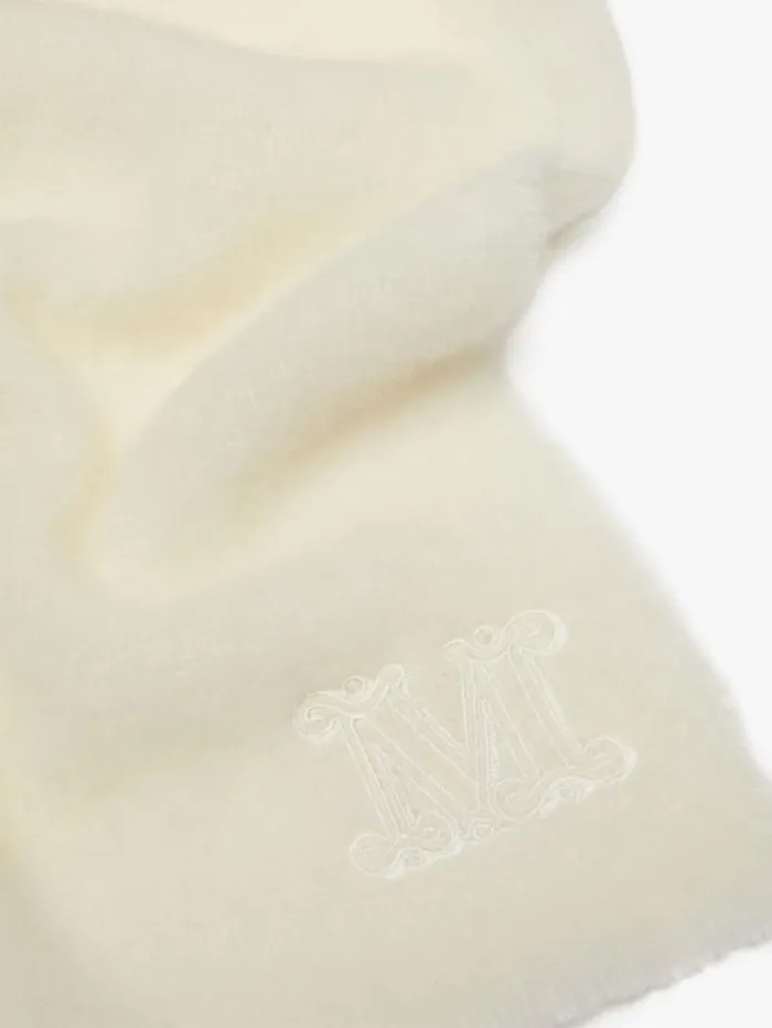 Woman Stole In An Alpaca Blend With Embroidery White Maxmara Scarves And Foulards Woman Stole In An Alpaca Blend With Embroidery White Maxmara Scarves And Foulards